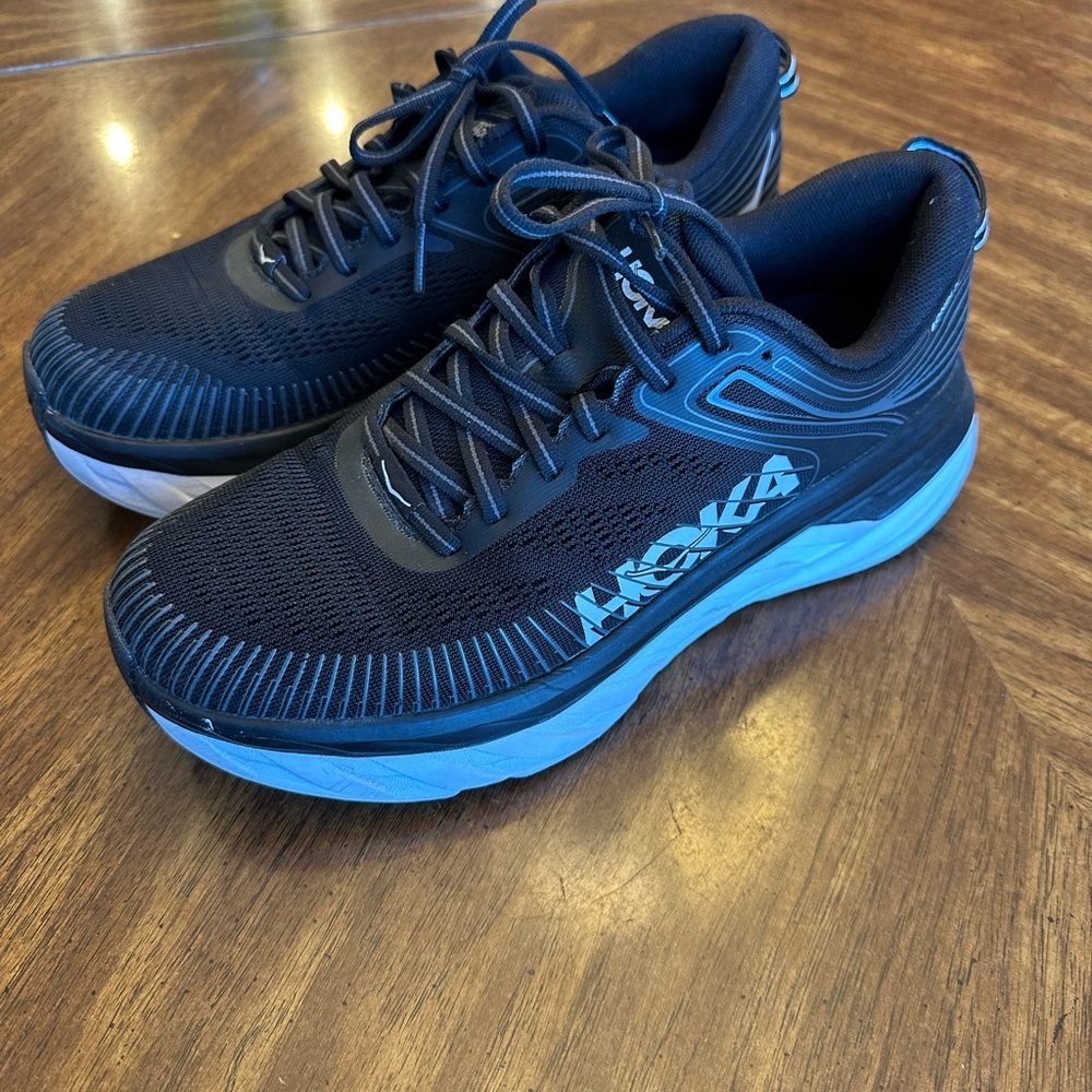 Hoka Bondi 7 Shoes- size 8.5